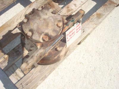 Supporto Carro e Mozzo Ruota Motrice pour Fiat Allis FL 10B-C en vente par OLM 90 Srl