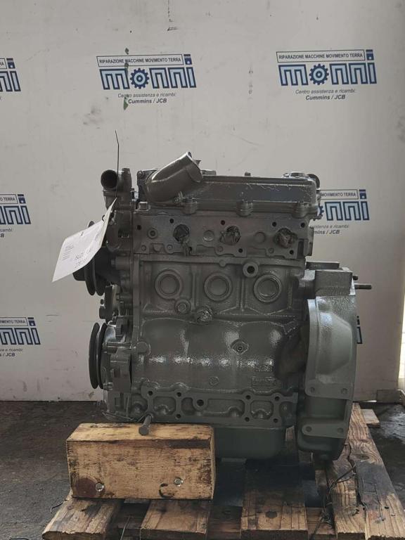 Isuzu 3LA1 Photo 3