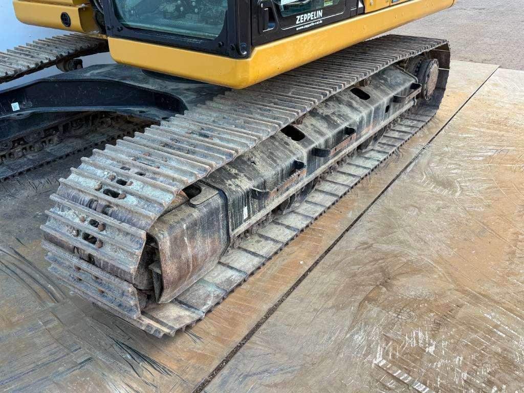 Caterpillar 323 - Next Gen - Hammer Lines / Quick Coupler Photo 21