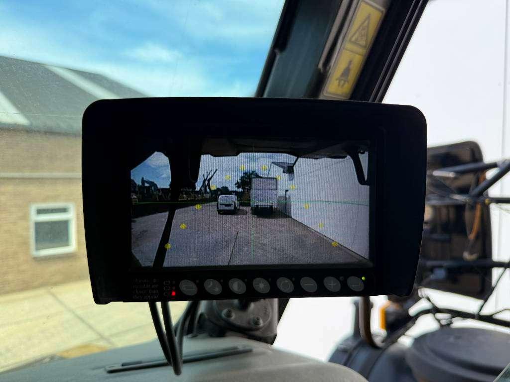 Caterpillar 772G - Automatic Greasing / Body Heating Photo 13