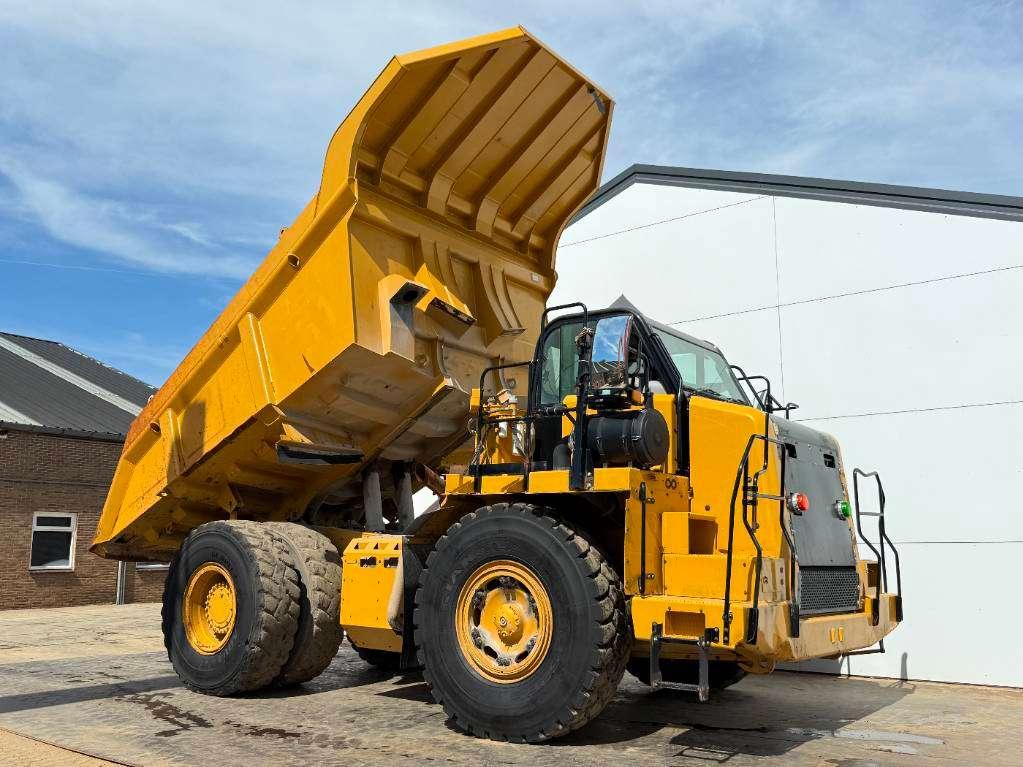 Caterpillar 772G - Automatic Greasing / Body Heating Photo 25