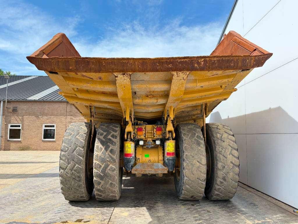 Caterpillar 772G - Automatic Greasing / Body Heating Photo 4