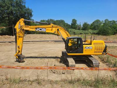 JCB JS 300 en vente par Piolanti srl