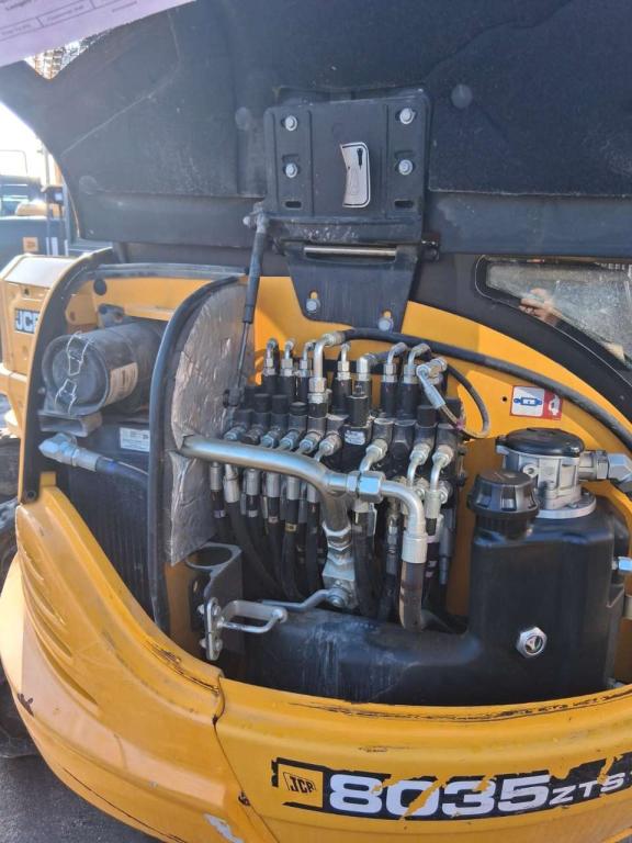 JCB 8035 Photo 5