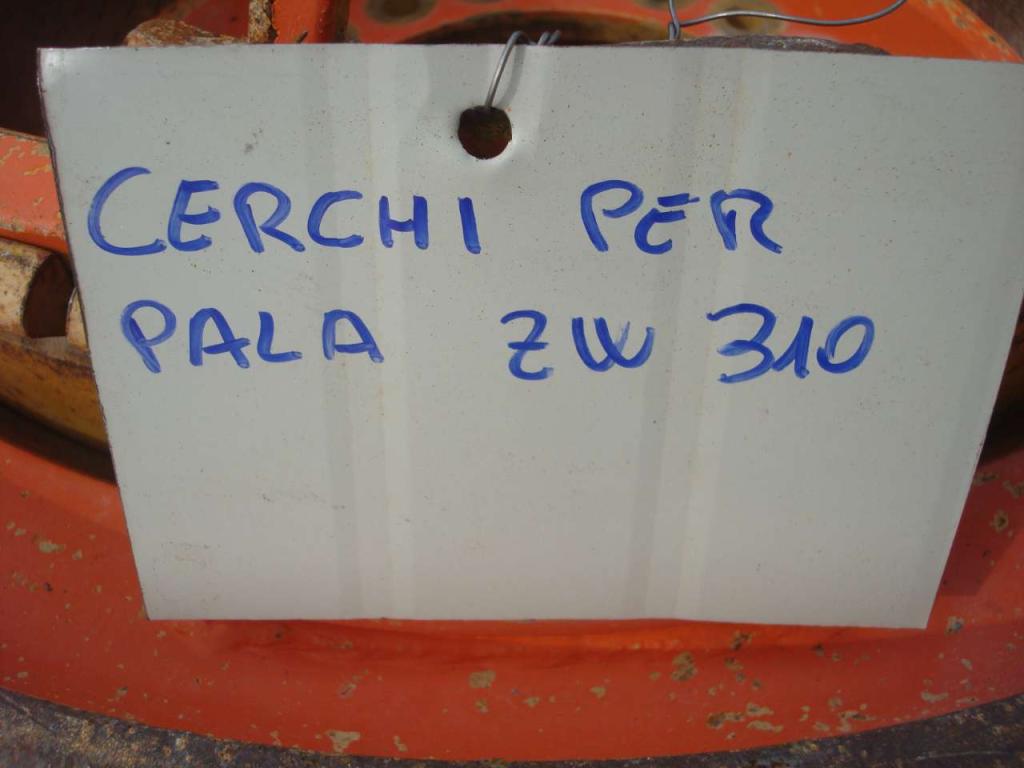 Jante pour Hitachi ZW 310 Photo 5
