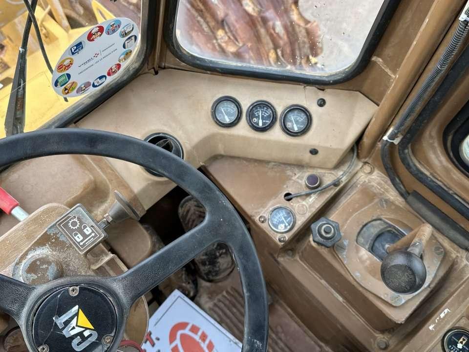 Caterpillar 825C Photo 13