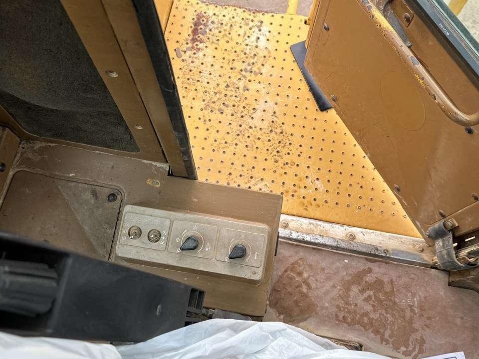Caterpillar 825C Photo 15