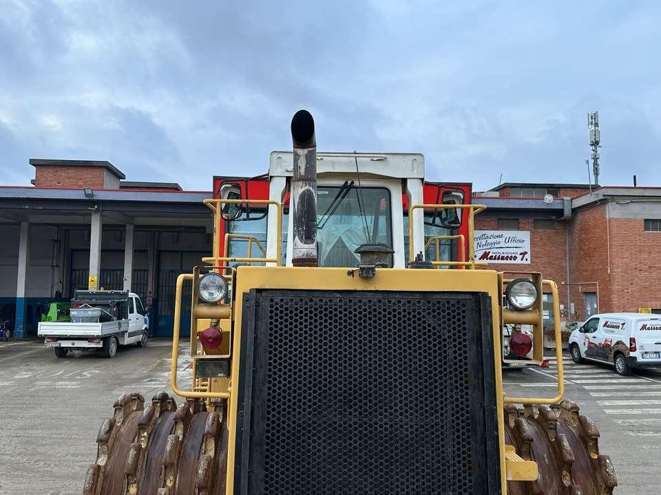 Caterpillar 825C Photo 7