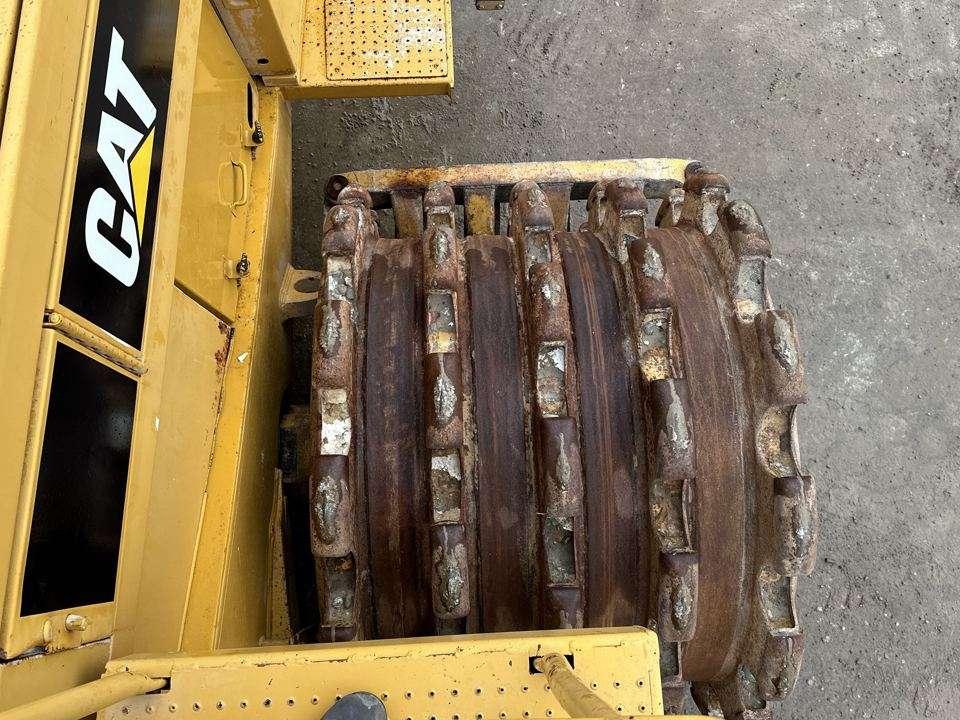 Caterpillar 825C Photo 8