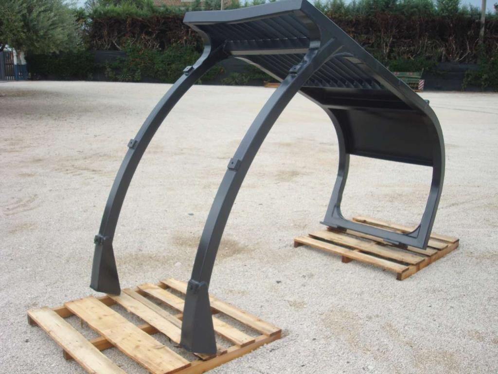 Structure de protection ROPS pour Hitachi 210 E 240 Photo 2