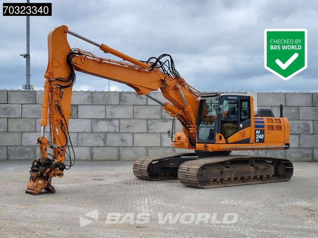 Komatsu PC240 LC-10 Photo 1