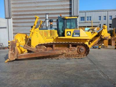 Komatsu D155A-6R (4 pcs available for sale in Abu Dhabi) en vente par Aertssen Trading
