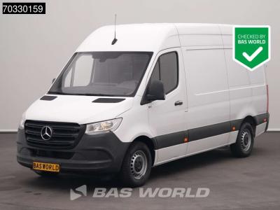 Mercedes-Benz Sprinter 315 CDI L2H2 Airco Cruise Camera MBUX CarPlay Euro6 L2 A/C Cruise control en vente par BAS World B.V.