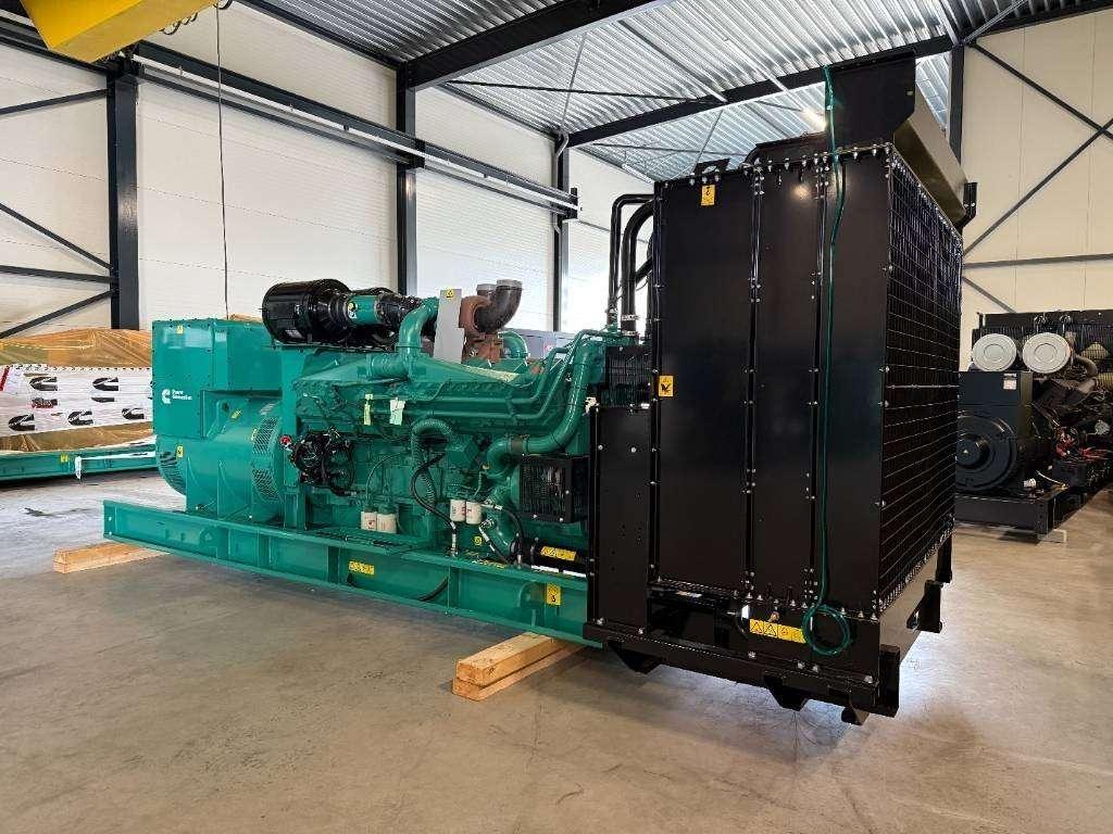 Cummins C1760D5 - 1760 kVA Generator - DPX-18534.1-O Photo 3