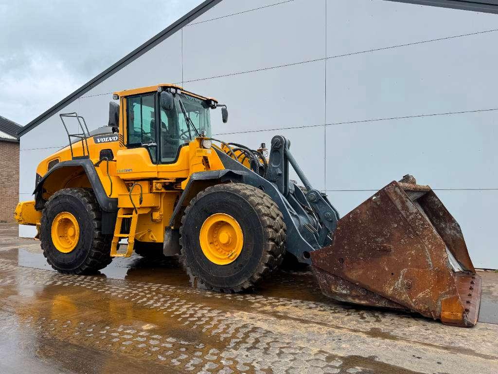 Volvo L150H - High-tip Bucket / Backup Camera Photo 7