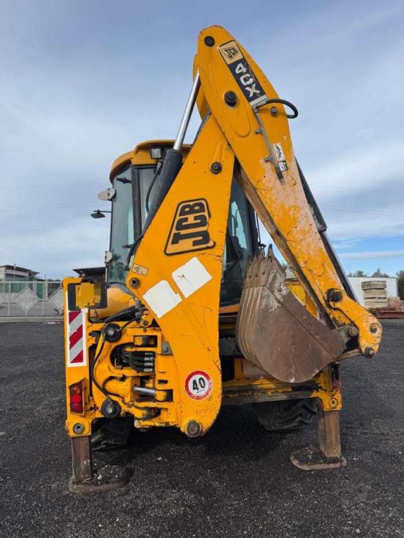 JCB 4CX Photo 6