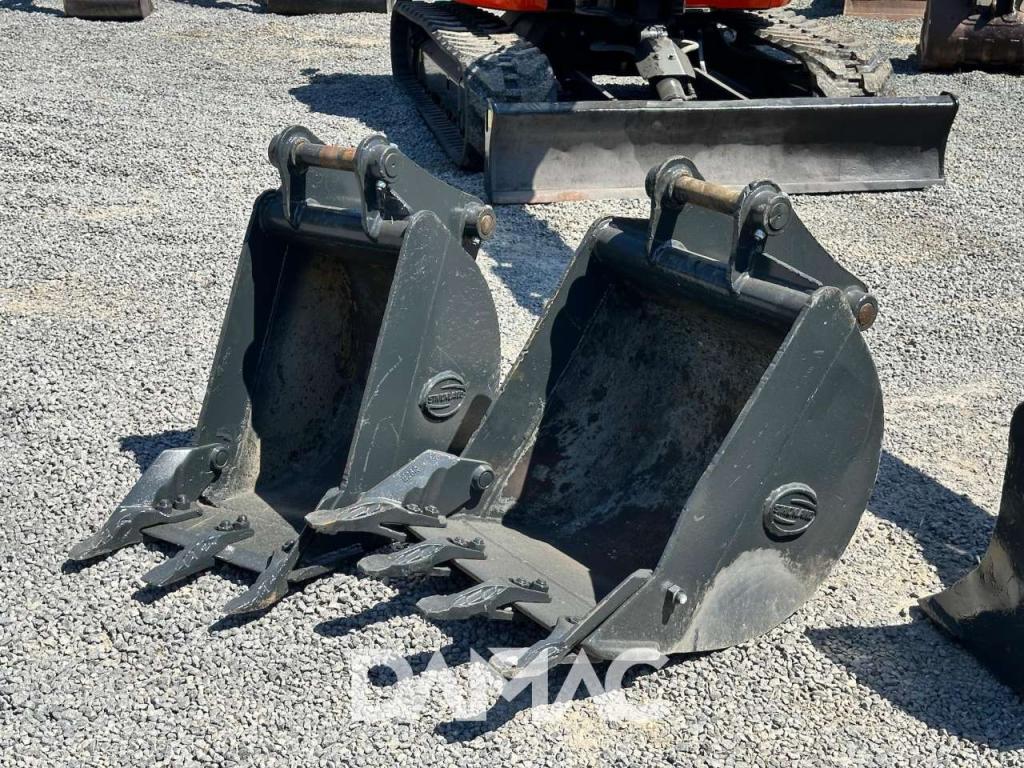 Kubota KX57-4 Photo 9