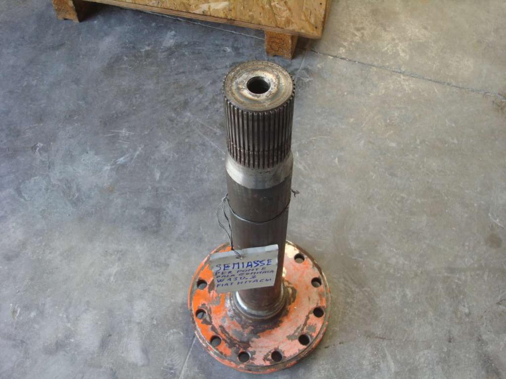 Demi-arbre pour Fiat Hitachi W130.2 Photo 2