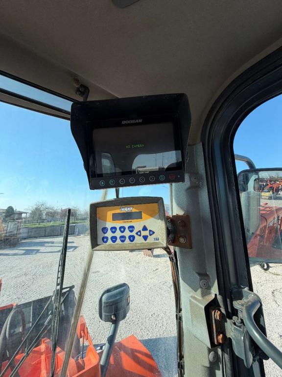 Doosan DL250 Photo 15