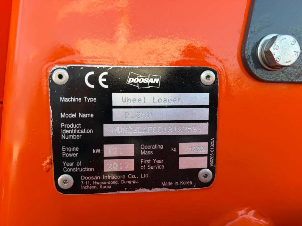 Doosan DL250 Photo 18