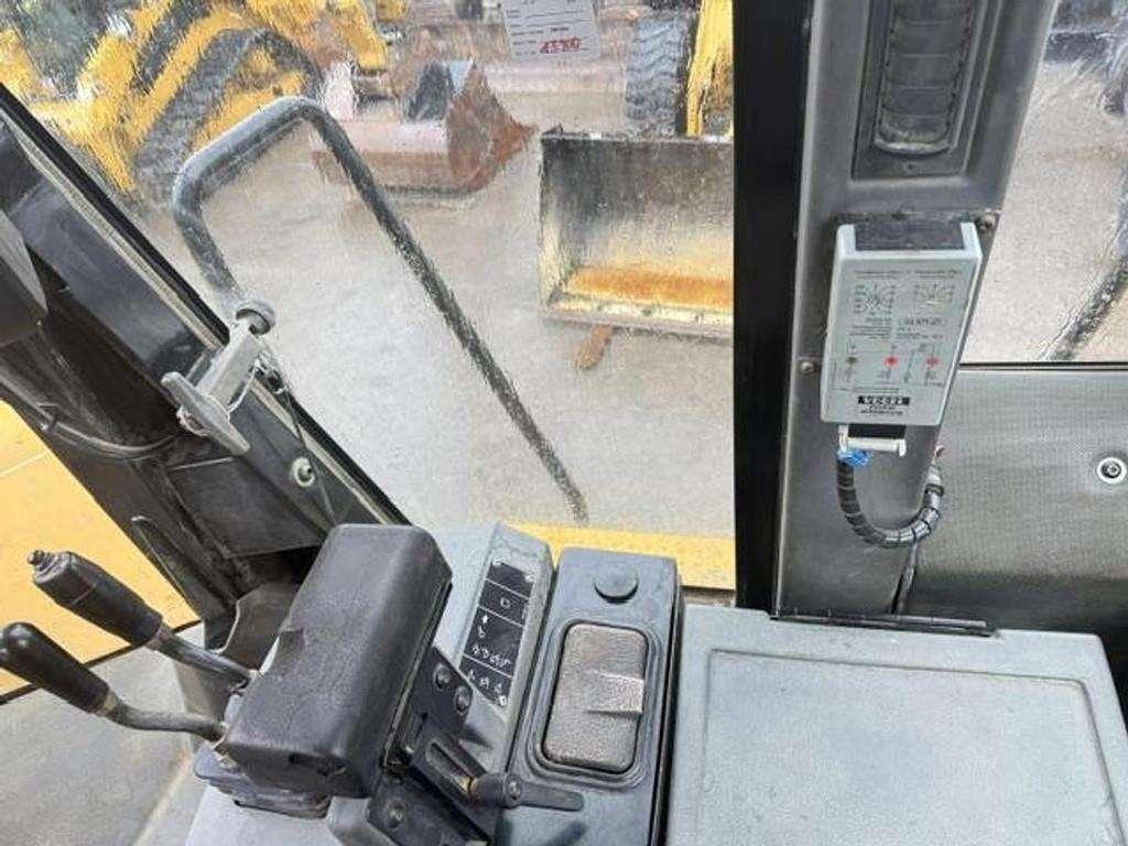 Caterpillar 950G Photo 10