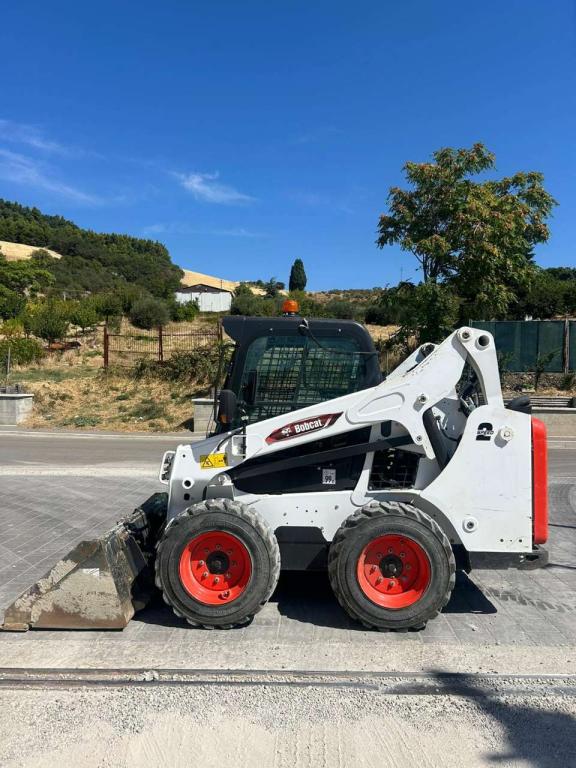 Bobcat S590 Photo 5