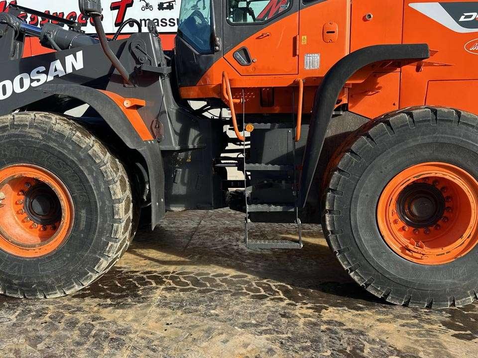 Doosan DL300-5 Photo 11