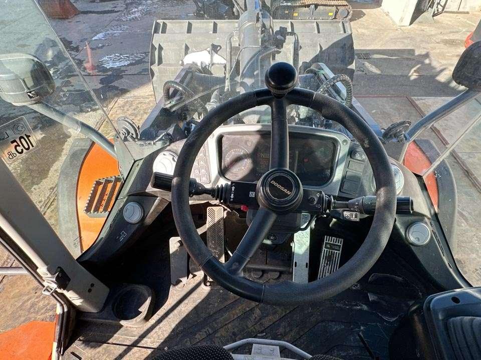 Doosan DL300-5 Photo 17