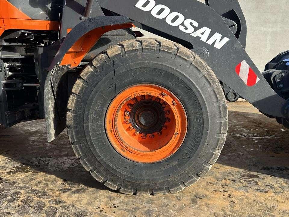 Doosan DL300-5 Photo 7