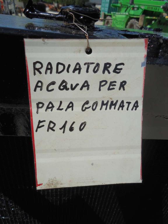 Radiateur eau pour Fiat Hitachi FR160 Photo 5