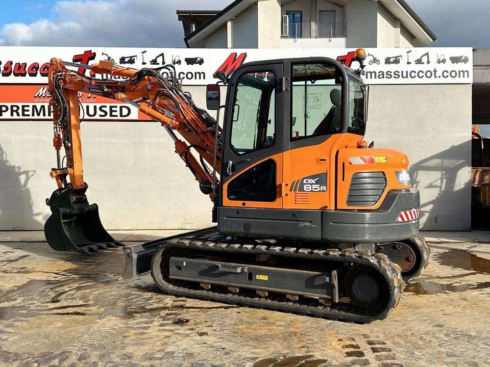 Doosan DX85R-3 Photo 3