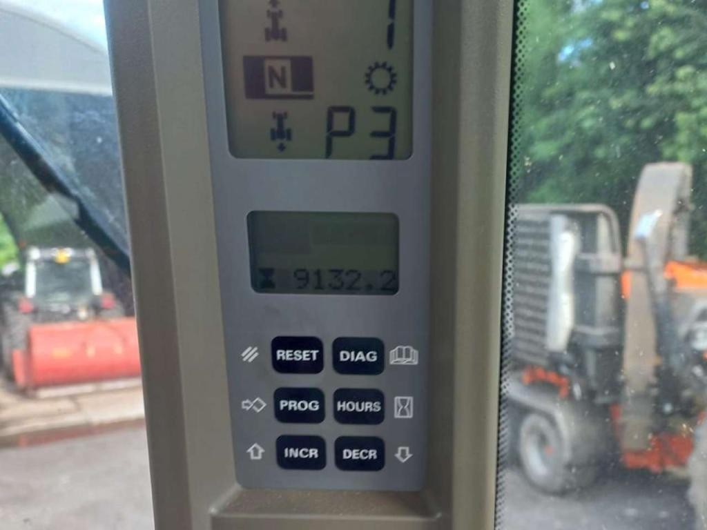 Case MX285 Photo 5