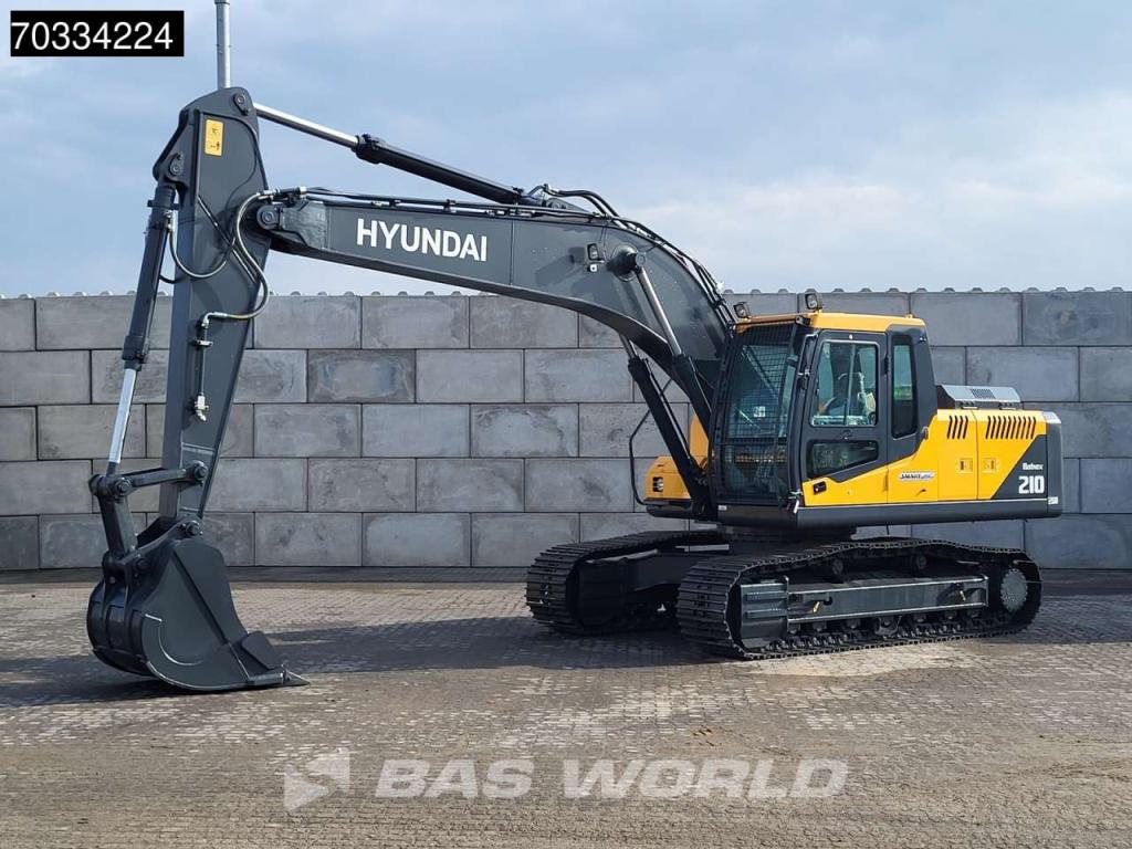 Hyundai R210 Photo 2