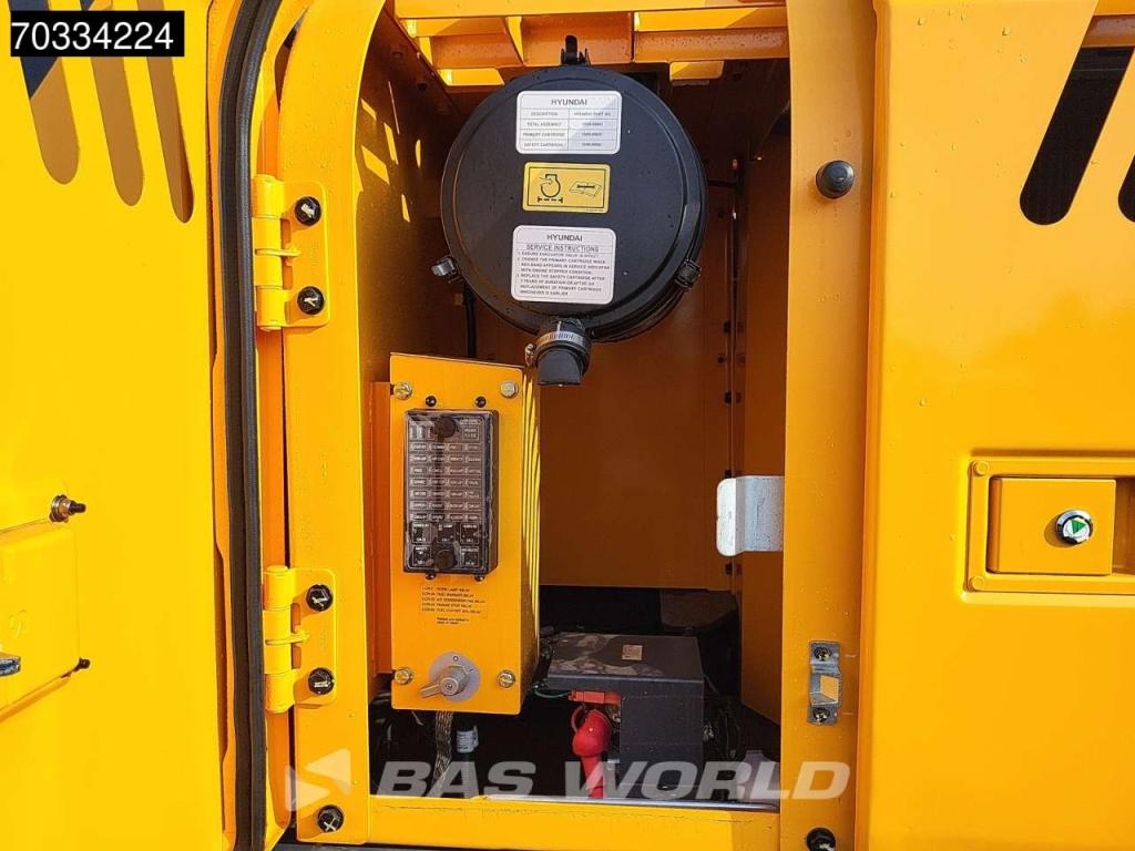 Hyundai R210 Photo 21