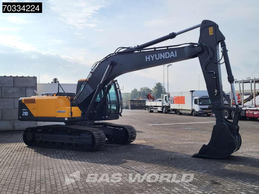 Hyundai R210 Photo 7