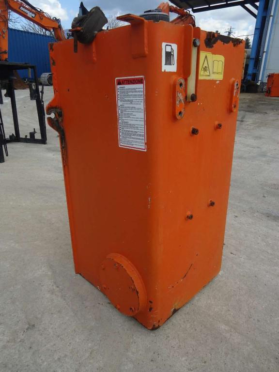 Réservoir de carburant pour Fiat Kobelco W190 Photo 2