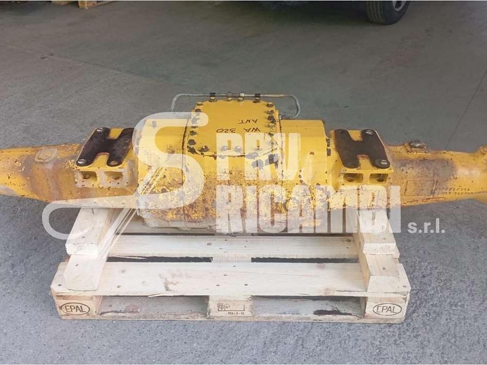 Essieu avant pour Komatsu WA 320 Photo 1