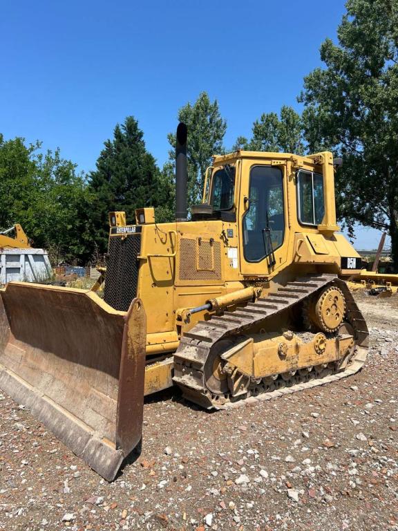 Caterpillar D5H Photo 1