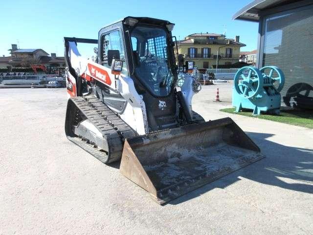 Bobcat T76 HF Photo 5