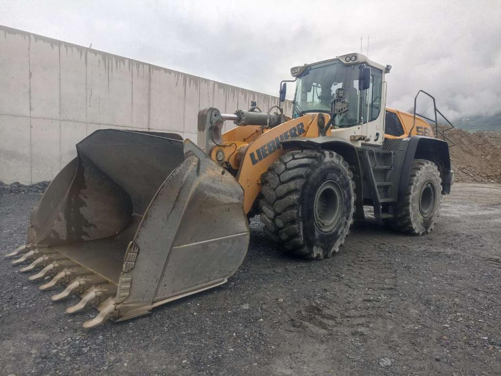 Liebherr L 580 X POWER (versione 40km/h) Photo 3