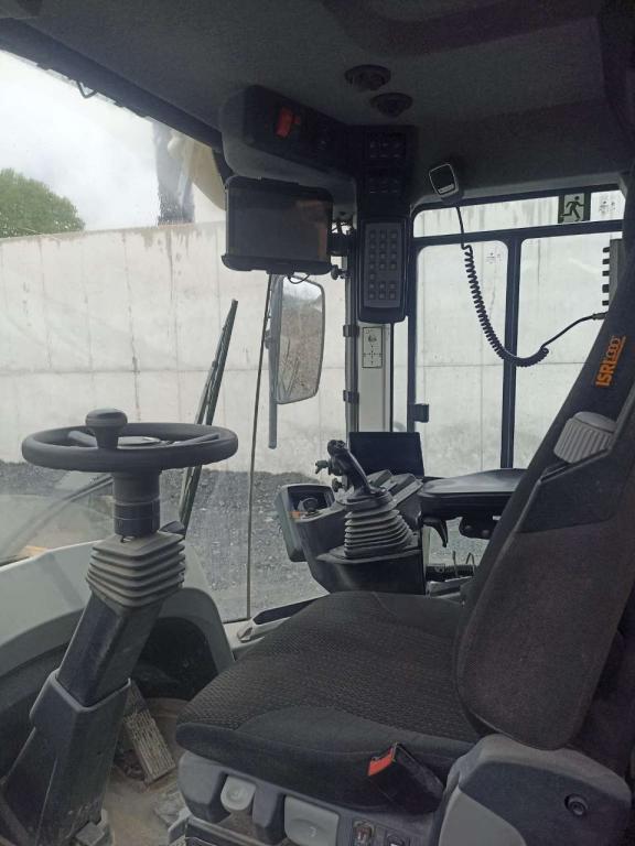 Liebherr L 580 X POWER (versione 40km/h) Photo 6