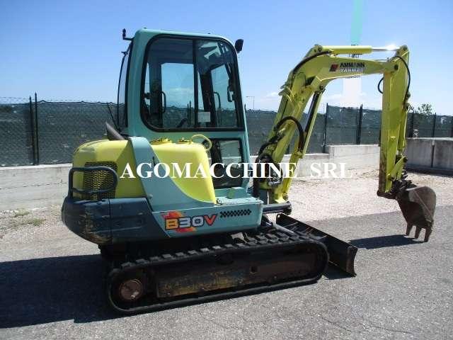Yanmar B30V Photo 8