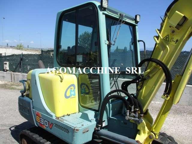 Yanmar B30V Photo 9