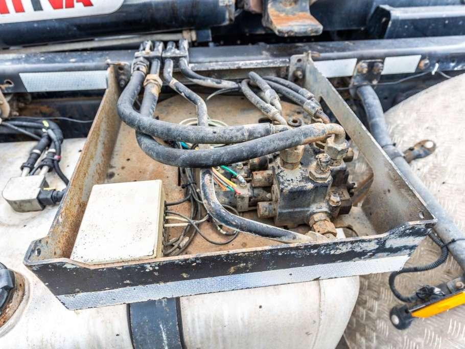 Mercedes-Benz AROCS 2643 L Photo 14