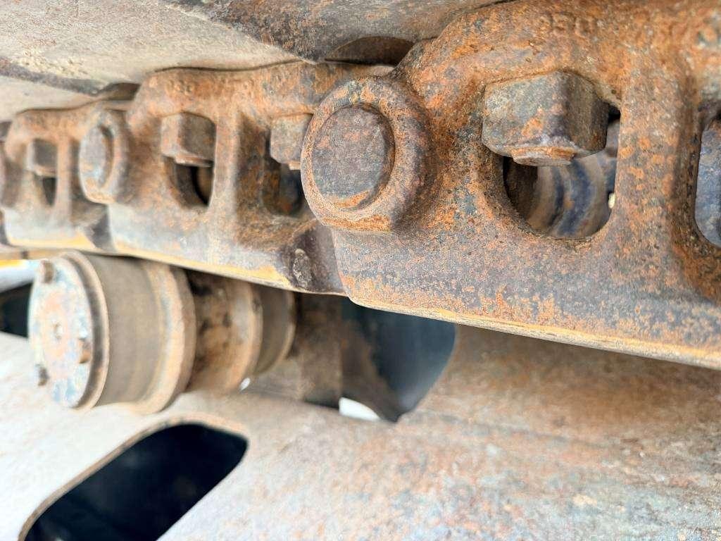 Caterpillar 320D L Photo 22