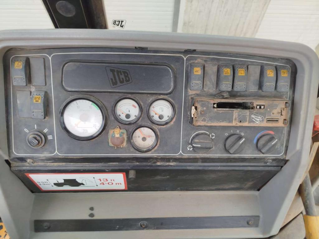 JCB 4CX Photo 6