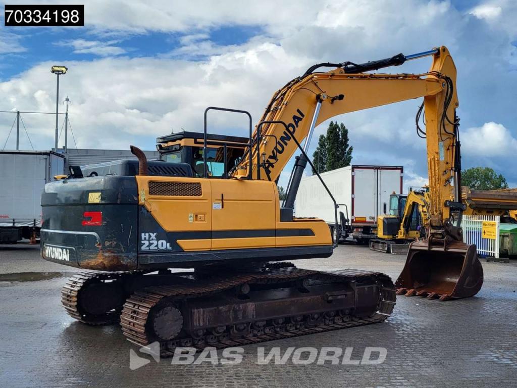 Hyundai HX220 L Photo 5