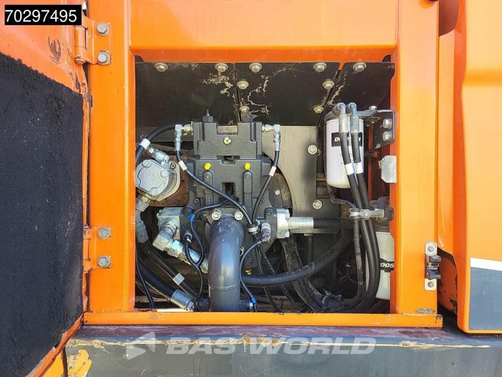 Doosan DX170W -5 Photo 15