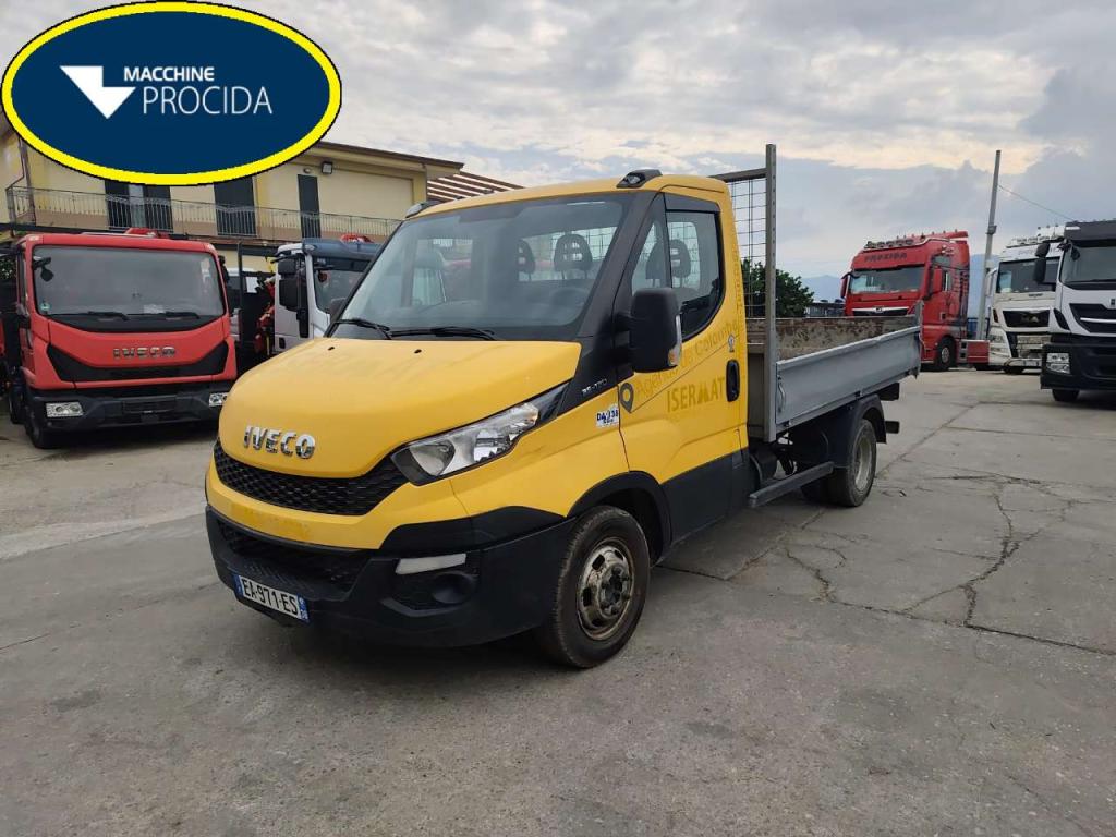 Iveco DAILY 35-130 Photo 1