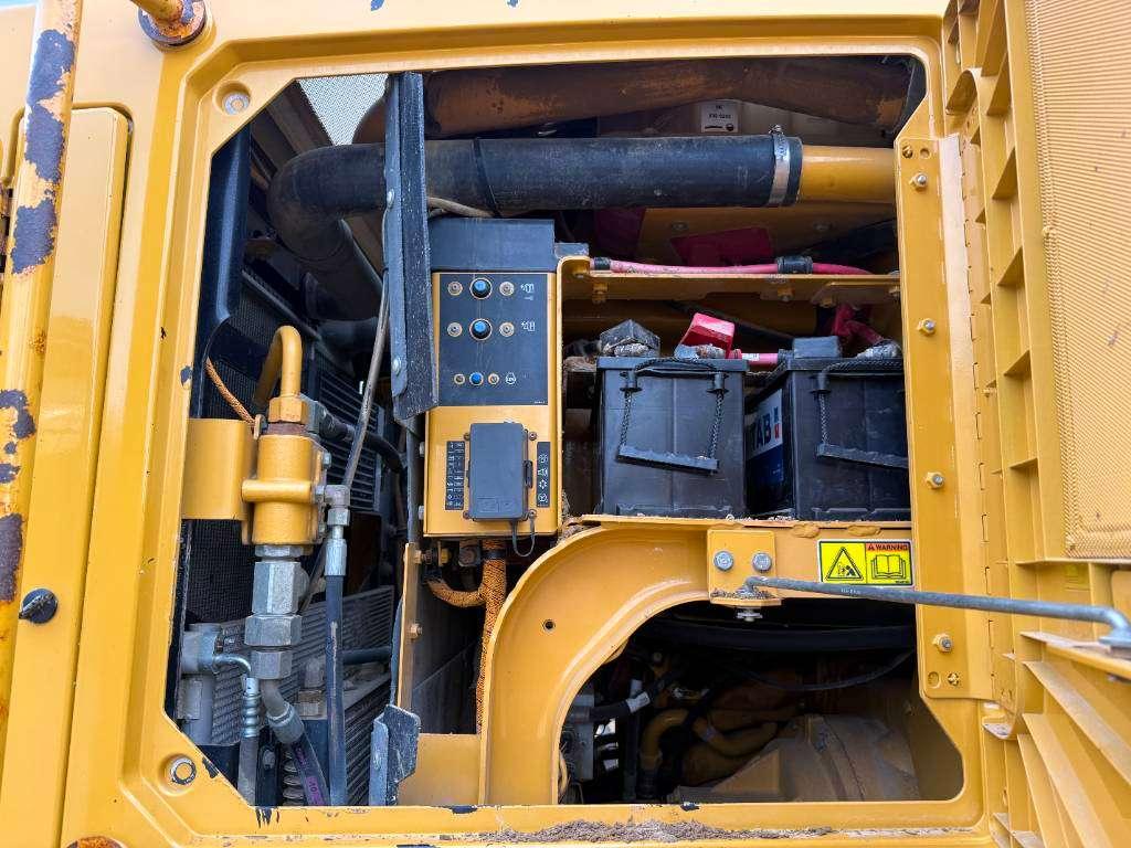 Caterpillar 160M Series II VHP - Joystick Controls Photo 29